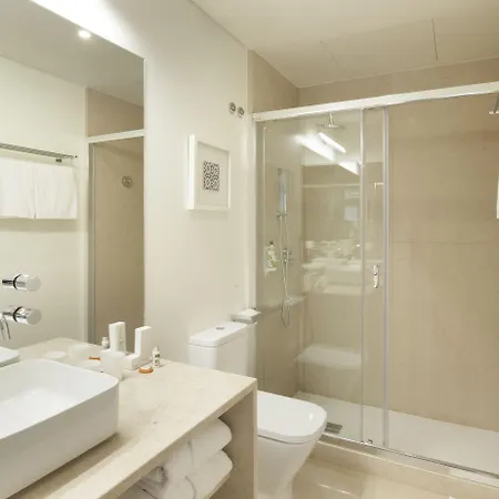 Hotel apartamentowy Grape Harbor Prata 4*