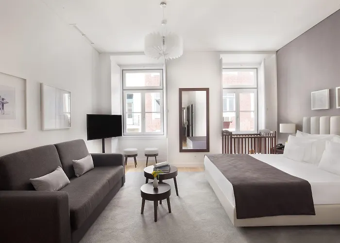 Grape Harbor Prata Lisboa